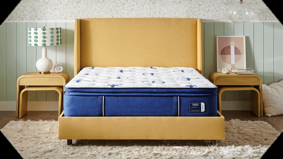 stearns and foster mattress product image