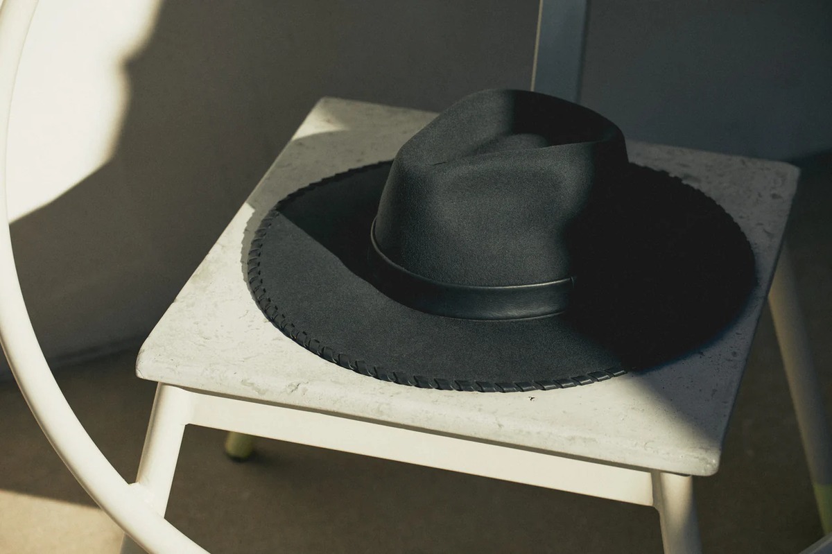 b low the belt product image