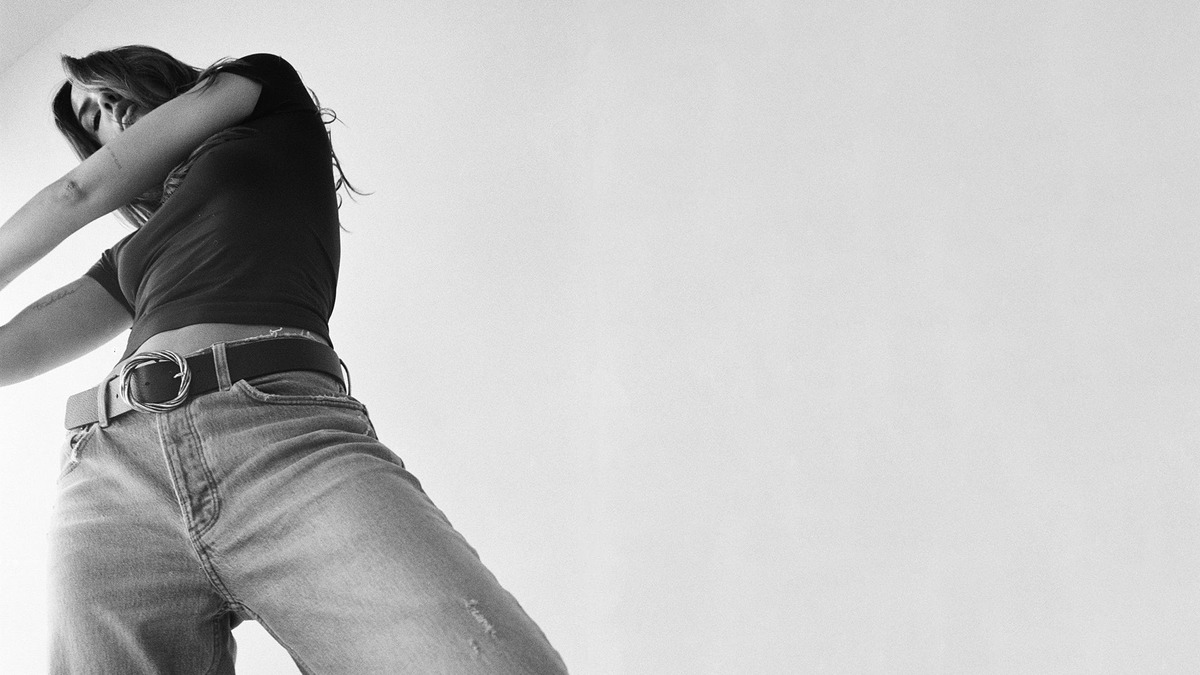 b low the belt product image